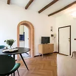 Apartment Palline Balcony *