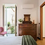 Palline Balcony Apartment *